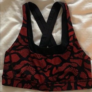 Lululemon Run Stuff Your Bra III